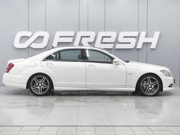 Mercedes-Benz S-Класс V (W221) Рестайлинг с пробегом 2009 года, цена 2 350 000 рублей, 224154 км, седан, Автокод Объявления