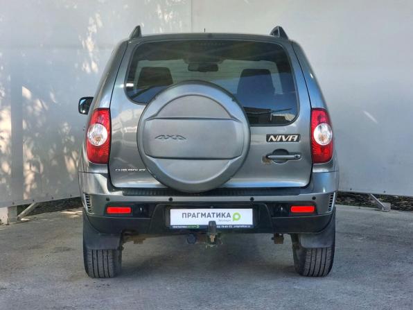 Chevrolet Niva I Рестайлинг с пробегом 2017 года, цена 790 000 рублей, 68625 км, внедорожник, Автокод Объявления