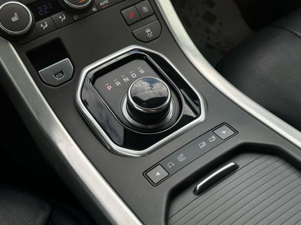 Land Rover Range Rover Evoque I Рестайлинг с пробегом 2018 года, цена 2 850 000 рублей, 88000 км, внедорожник, Автокод Объявления