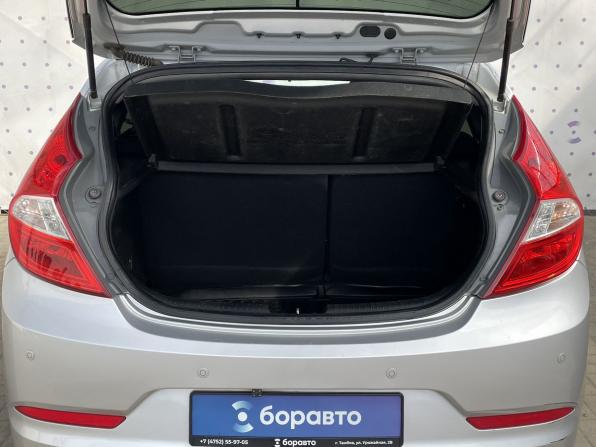 Hyundai Solaris I Рестайлинг с пробегом 2016 года, цена 900 000 рублей, 151816 км, хэтчбек, Автокод Объявления
