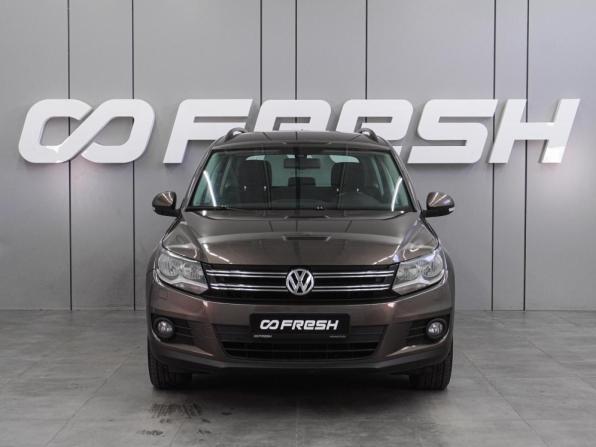Volkswagen Tiguan I Рестайлинг с пробегом 2014 года, цена 1 357 000 рублей, 209948 км, внедорожник, Автокод Объявления