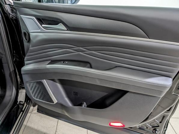 Dongfeng DFSK ix5 с пробегом 2024 года, цена 1 690 000 рублей, 12689 км, внедорожник, Автокод Объявления