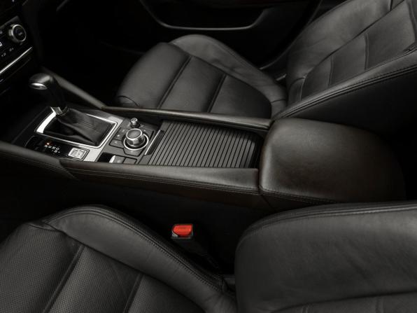 Mazda 6 III (GJ) Рестайлинг с пробегом 2018 года, цена 1 860 000 рублей, 193490 км, седан, Автокод Объявления