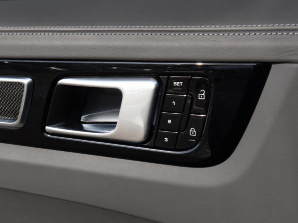 Porsche Cayenne III с пробегом 2019 года, цена 8 080 000 рублей, 53070 км, внедорожник, Автокод Объявления