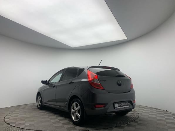 Hyundai Solaris I с пробегом 2012 года, цена 639 000 рублей, 186398 км, хэтчбек, Автокод Объявления