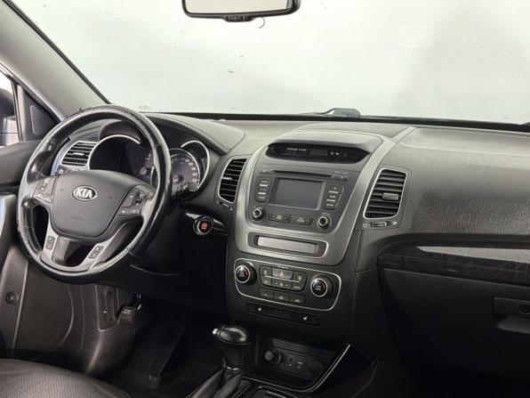 Kia Sorento II Рестайлинг с пробегом 2019 года, цена 2 199 000 рублей, 102500 км, внедорожник, Автокод Объявления