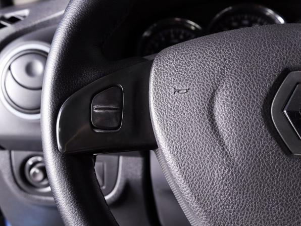 Renault Logan II с пробегом 2014 года, цена 589 000 рублей, 198000 км, седан, Автокод Объявления
