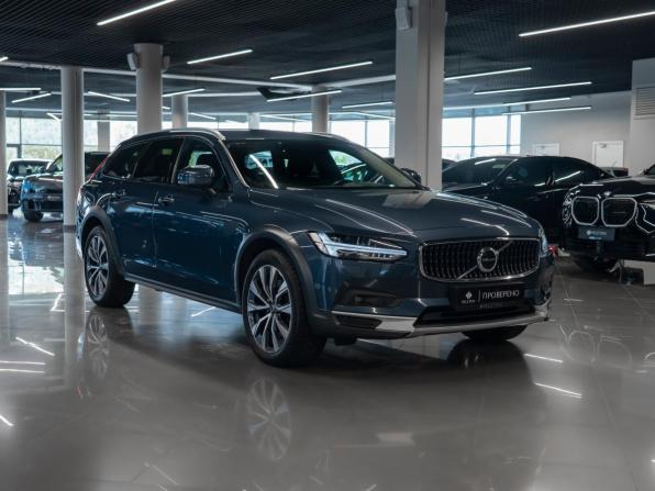 Volvo V90 Cross Country I Рестайлинг с пробегом 2020 года, цена 4 700 000 рублей, 140692 км, универсал, Автокод Объявления
