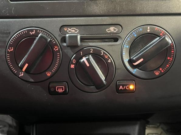Nissan Tiida I Рестайлинг с пробегом 2010 года, цена 560 000 рублей, 291370 км, седан, Автокод Объявления