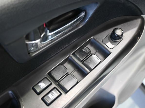 Suzuki SX4 I (Classic) Рестайлинг с пробегом 2012 года, цена 829 900 рублей, 158230 км, хэтчбек, Автокод Объявления