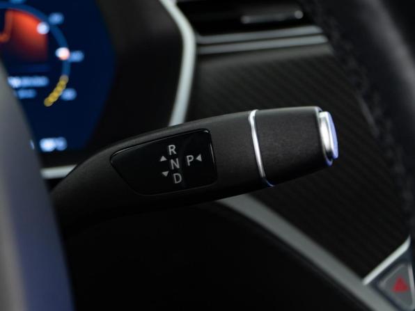 Tesla Model S I Рестайлинг с пробегом 2017 года, цена 2 951 444 рубля, 62860 км, лифтбек, Автокод Объявления
