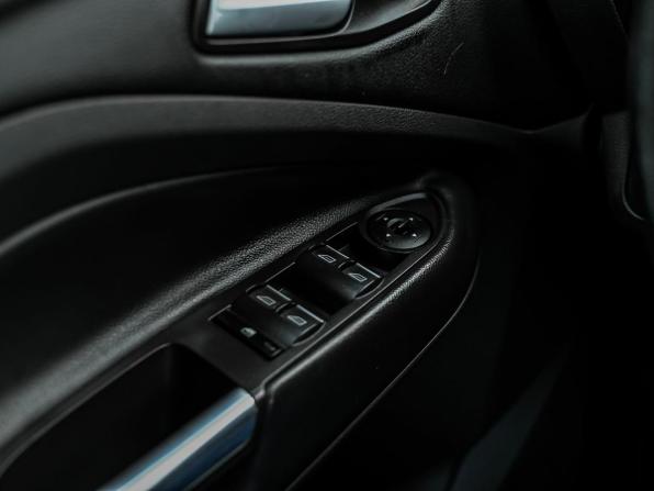 Ford Kuga II с пробегом 2015 года, цена 970 000 рублей, 260344 км, внедорожник, Автокод Объявления
