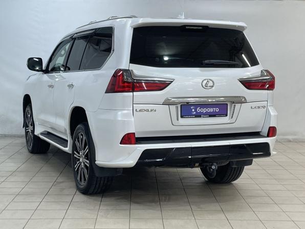 Lexus LX III Рестайлинг 2 с пробегом 2017 года, цена 7 950 000 рублей, 141241 км, внедорожник, Автокод Объявления