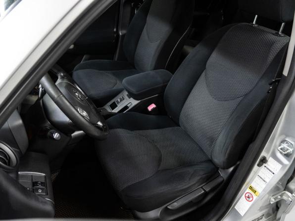 Toyota RAV4 III (XA30) с пробегом 2006 года, цена 1 050 000 рублей, 296059 км, внедорожник, Автокод Объявления