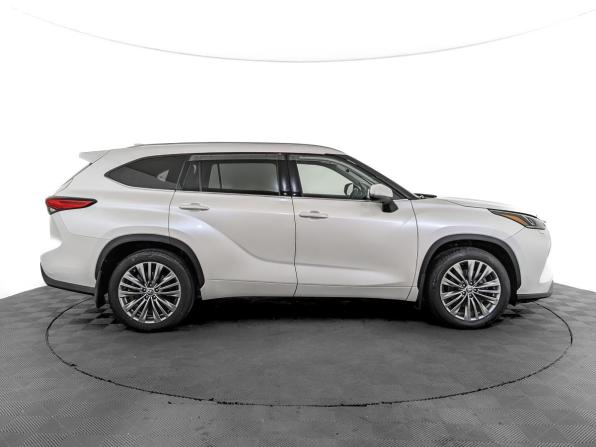 Toyota Highlander IV (XU70) с пробегом 2021 года, цена 4 900 000 рублей, 90600 км, внедорожник, Автокод Объявления
