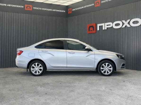 Lada (ВАЗ) Vesta I с пробегом 2021 года, цена 967 000 рублей, 128074 км, седан, Автокод Объявления