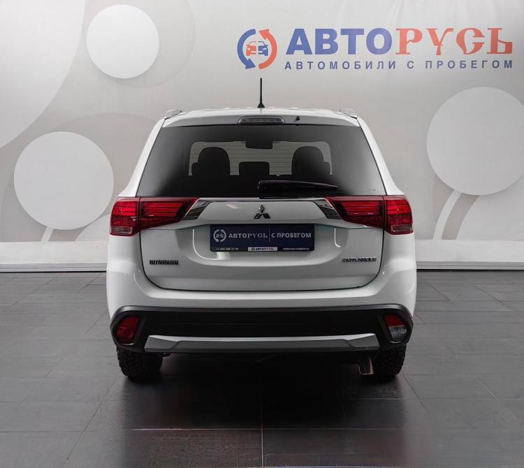 Mitsubishi Outlander III Рестайлинг 2 Москва  - изображение 4