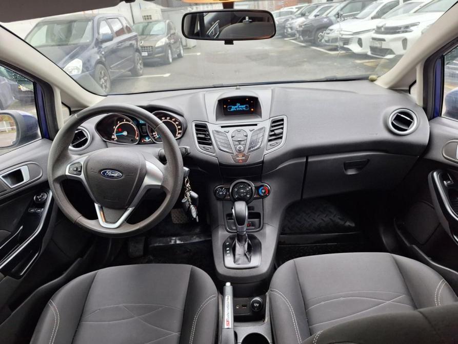 Ford Fiesta Mk6 Рестайлинг Санкт-Петербург  - изображение 9