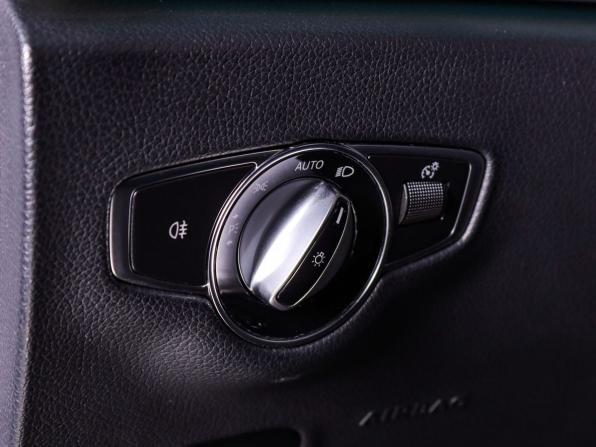 Mercedes-Benz E-Класс V (W213 S213 C238) с пробегом 2020 года, цена 3 700 000 рублей, 61016 км, седан, Автокод Объявления
