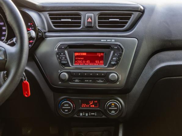 Kia Rio III с пробегом 2012 года, цена 698 000 рублей, 257798 км, седан, Автокод Объявления