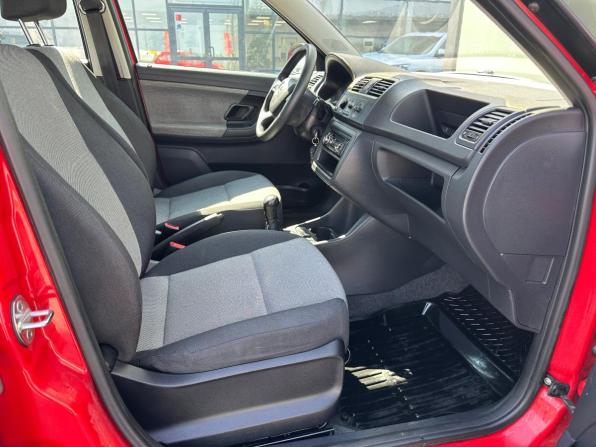 Skoda Fabia II Рестайлинг с пробегом 2013 года, цена 470 000 рублей, 124610 км, хэтчбек, Автокод Объявления