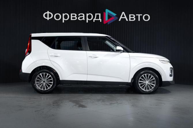 Kia Soul III с пробегом 2021 года, цена 2 099 000 рублей, 63191 км, хэтчбек, Автокод Объявления