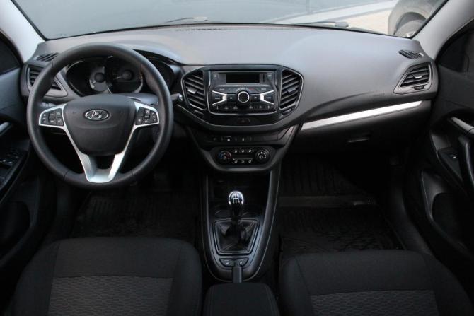 Lada (ВАЗ) Vesta I с пробегом 2019 года, цена 925 000 рублей, 124444 км, седан, Автокод Объявления
