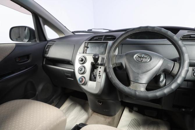 Toyota Ractis I с пробегом 2010 года, цена 949 000 рублей, 105000 км, хэтчбек, Автокод Объявления