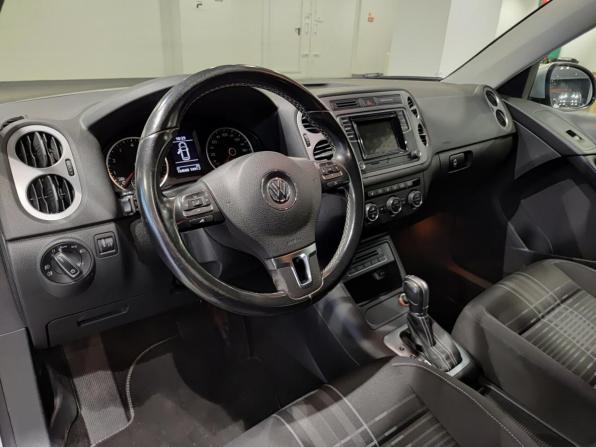 Volkswagen Tiguan I Рестайлинг с пробегом 2016 года, цена 1 330 000 рублей, 194506 км, внедорожник, Автокод Объявления