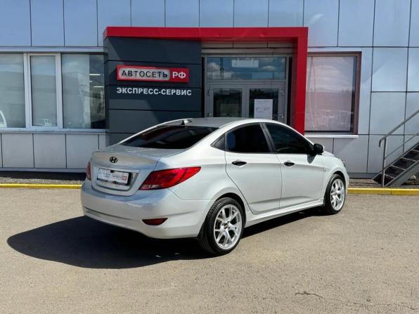 Hyundai Solaris I с пробегом 2012 года, цена 946 000 рублей, 168298 км, седан, Автокод Объявления