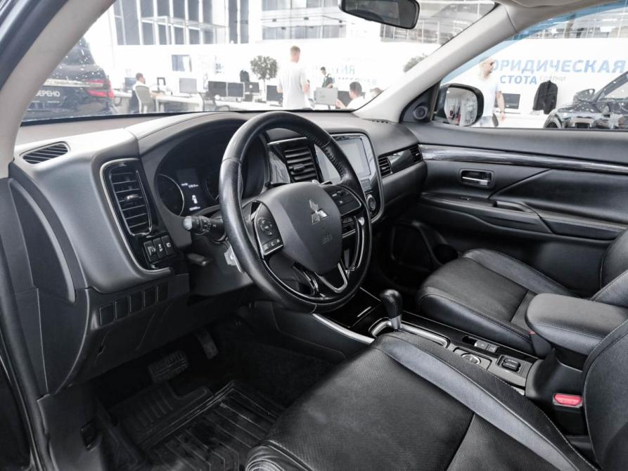 Mitsubishi Outlander III Рестайлинг 2 Казань  - изображение 20