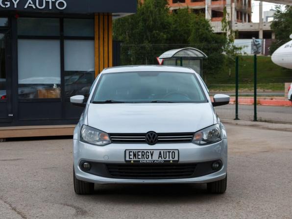 Volkswagen Polo V с пробегом 2014 года, цена 785 000 рублей, 297541 км, седан, Автокод Объявления