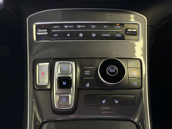 Hyundai Santa Fe IV Рестайлинг с пробегом 2021 года, цена 3 250 000 рублей, 80916 км, внедорожник, Автокод Объявления