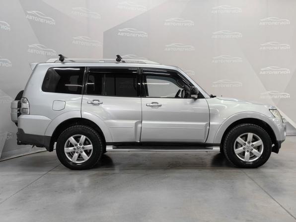 Mitsubishi Pajero IV с пробегом 2007 года, цена 1 500 000 рублей, 203627 км, внедорожник, Автокод Объявления