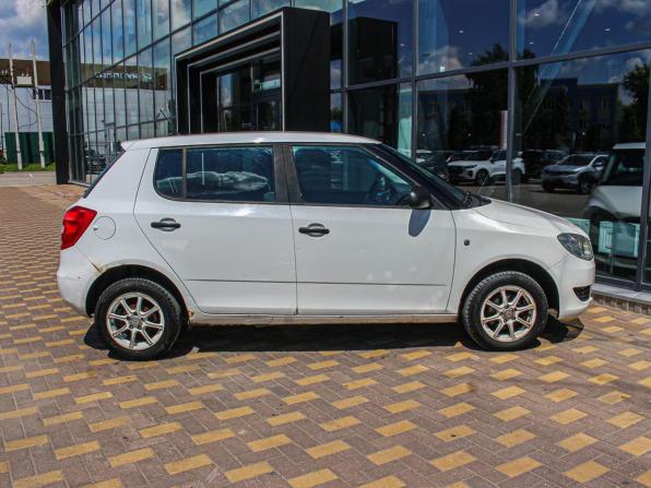 Skoda Fabia II Рестайлинг с пробегом 2012 года, цена 370 000 рублей, 146750 км, хэтчбек, Автокод Объявления