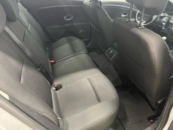 Renault Megane III Рестайлинг с пробегом 2012 года, цена 499 000 рублей, 246000 км, хэтчбек, Автокод Объявления