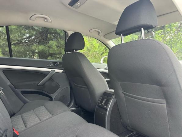 Skoda Octavia II (A5) Рестайлинг с пробегом 2012 года, цена 570 000 рублей, 220997 км, лифтбек, Автокод Объявления