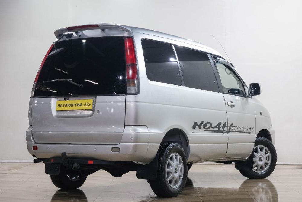 Toyota Town Ace III Новокузнецк  - изображение 7