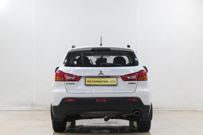 Mitsubishi ASX I с пробегом 2012 года, цена 1 099 000 рублей, 213000 км, внедорожник, Автокод Объявления