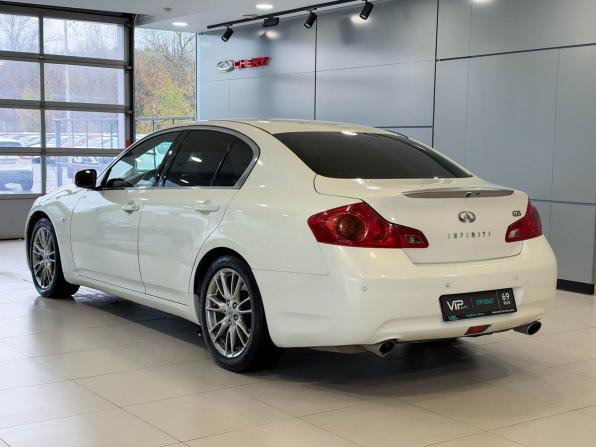 Infiniti Q70 I с пробегом 2012 года, цена 1 317 000 рублей, 193758 км, седан, Автокод Объявления