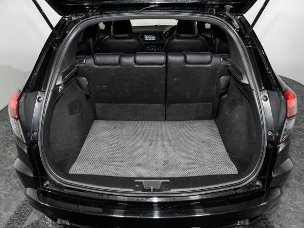 Honda Vezel I Рестайлинг с пробегом 2019 года, цена 1 850 000 рублей, 92782 км, внедорожник, Автокод Объявления