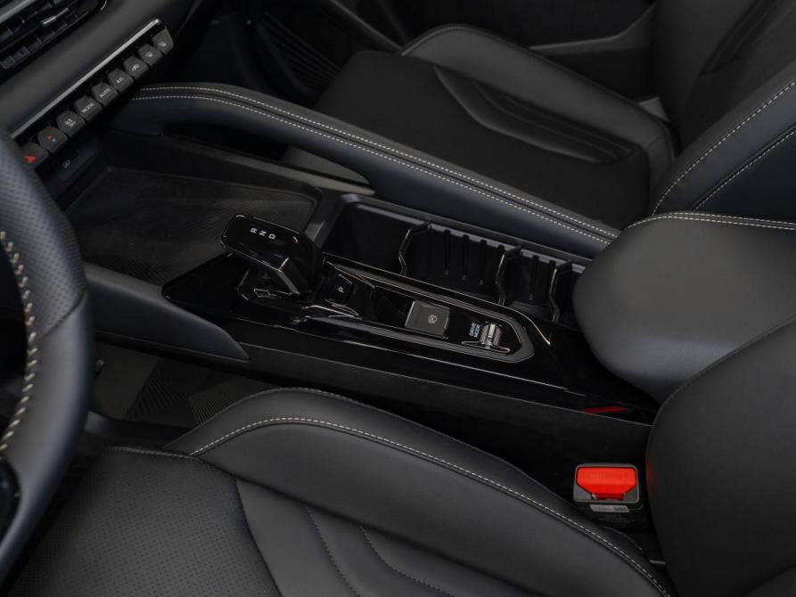 Geely Coolray I Рестайлинг Москва  - изображение 17