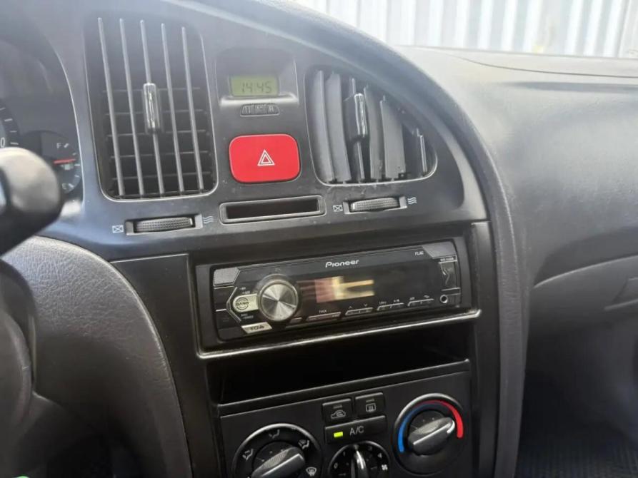 Hyundai Elantra III (XD2) Рестайлинг Ростов-на-Дону  - изображение 9