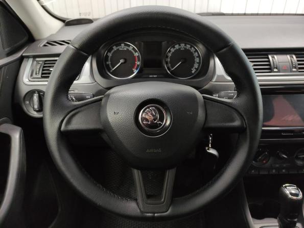 Skoda Rapid I Рестайлинг с пробегом 2019 года, цена 1 099 000 рублей, 168642 км, лифтбек, Автокод Объявления
