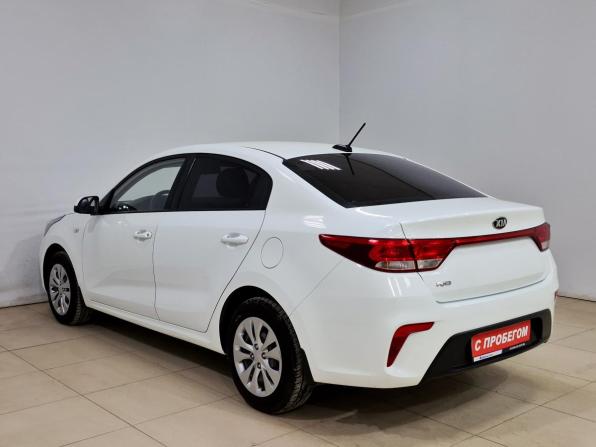 Kia Rio IV с пробегом 2018 года, цена 1 180 000 рублей, 107525 км, седан, Автокод Объявления