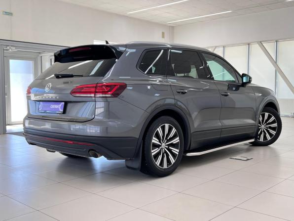 Volkswagen Touareg III с пробегом 2018 года, цена 3 565 000 рублей, 216880 км, внедорожник, Автокод Объявления