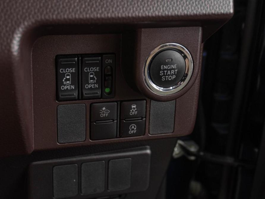 Toyota Roomy I Тюмень  - изображение 17