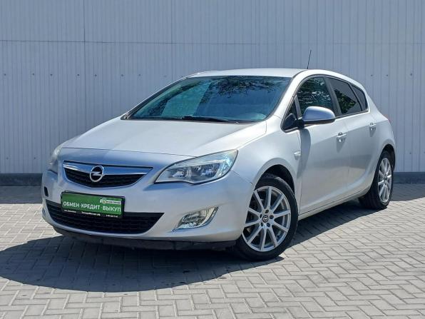 Opel Astra J с пробегом 2011 года, цена 649 000 рублей, 216303 км, хэтчбек, Автокод Объявления