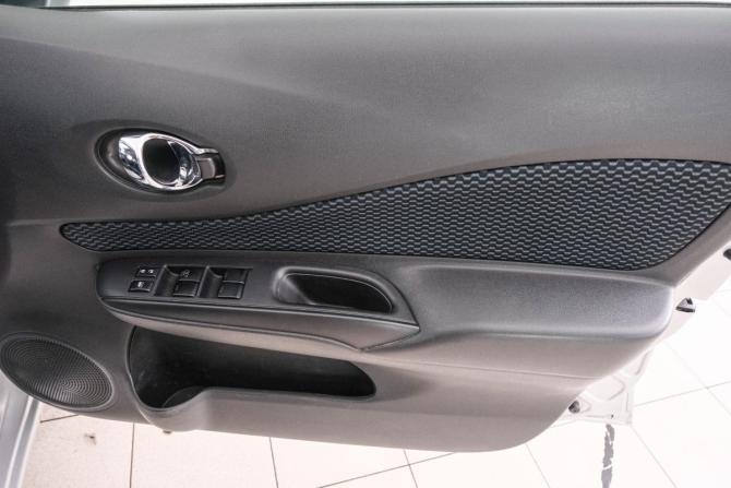 Nissan Note II с пробегом 2016 года, цена 989 000 рублей, 160050 км, хэтчбек, Автокод Объявления