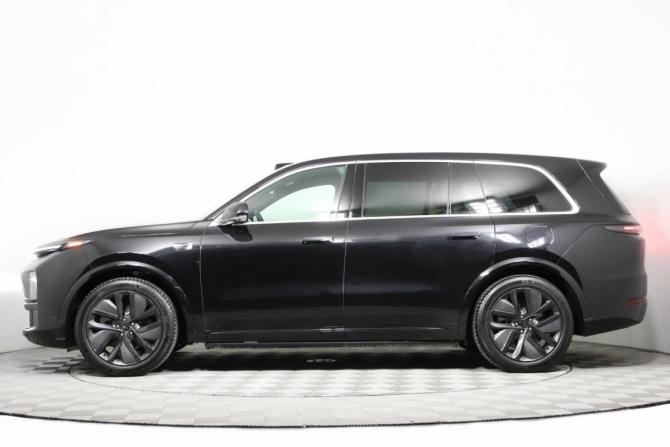 Новый Li Auto (Lixiang) L9 I Рестайлинг 2025 года, цена 11 990 000 рублей, внедорожник, Автокод Объявления